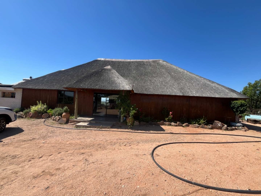 4 Bedroom Property for Sale in Groblershoop Northern Cape